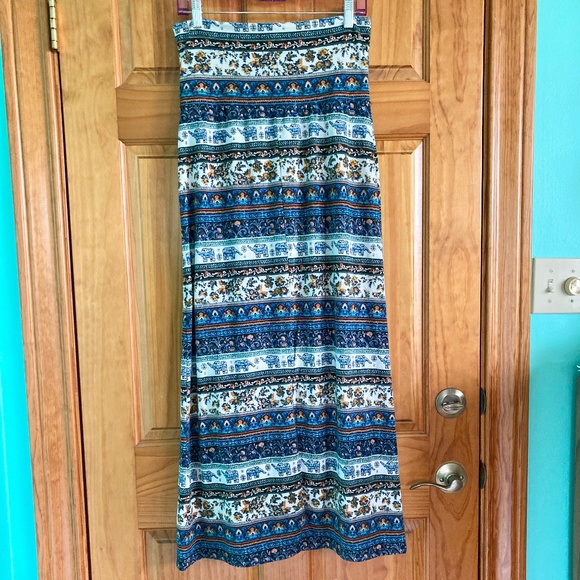 Women’s size small Pink Rose long modest floral and elephant print skirt - Picture 3 of 9